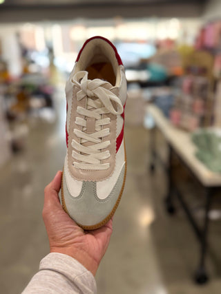 Zeldie Sneaker