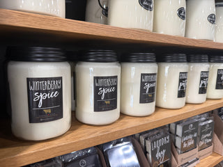 26 oz Farmhouse Candle